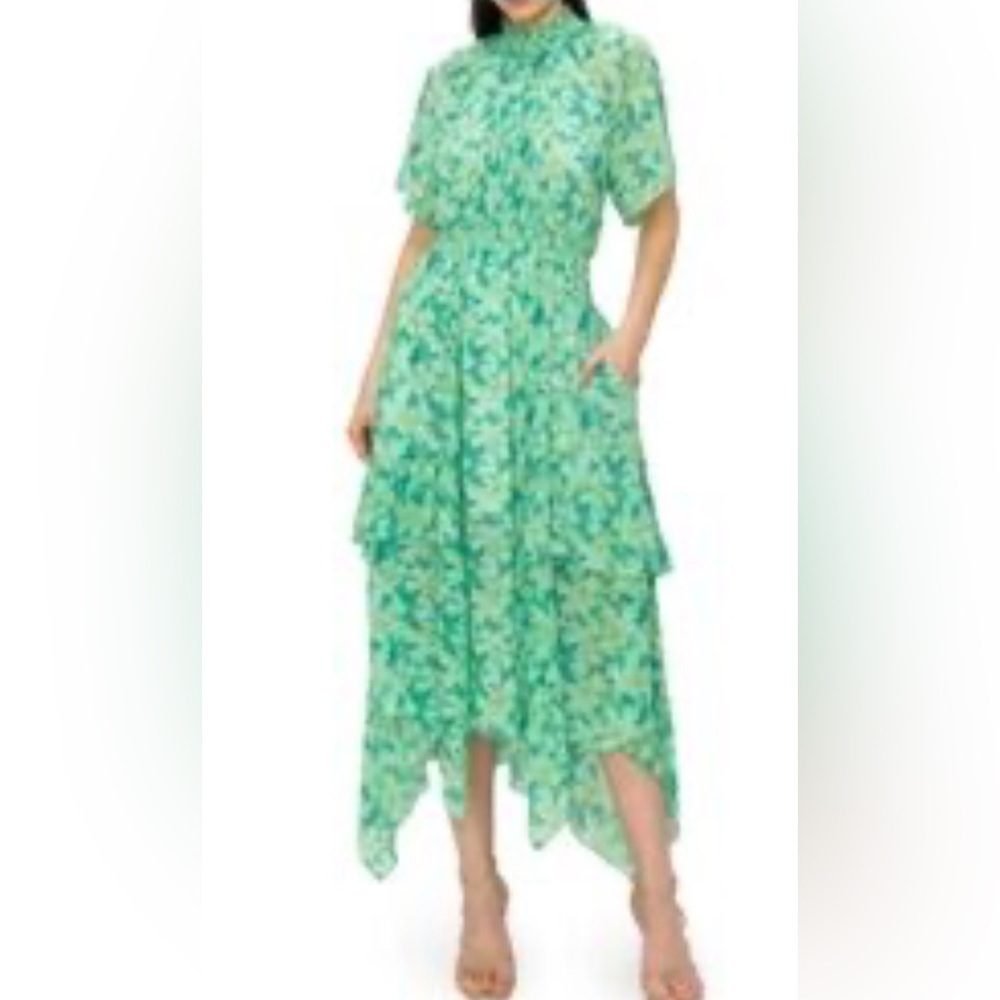 Melloday Green Floral Print Midi Dress Size Small Tiered Ruffle Details‎ NWT